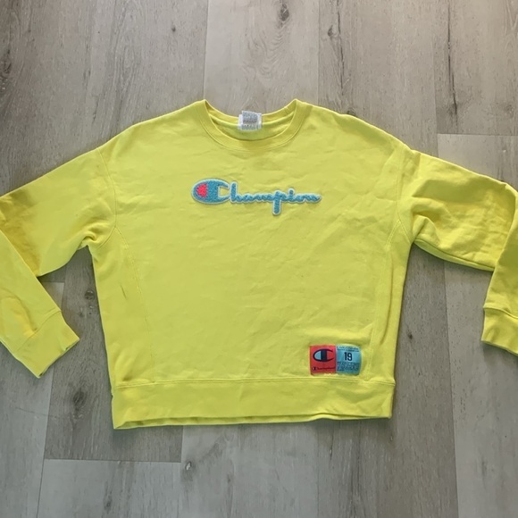 Champion Reverse Weave Yellow Crew Sweatshirt Pullover size L logo spell out - Picture 6 of 11